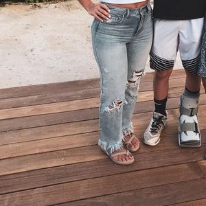 Kendall and Kylie high waisted light wash jean